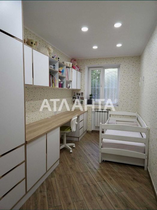 Парк Горького! 3-ком квартира. Евроремонт! ул. Космонавтов / Филатова.