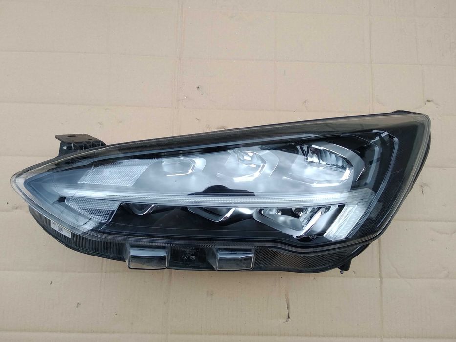 lampa ford focus lewa przód mk4  full led      MX7B-13E015-ED