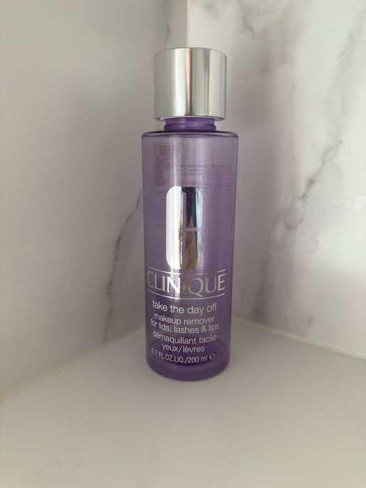 Puste opakowawanie po take the day Off clinique 200ml