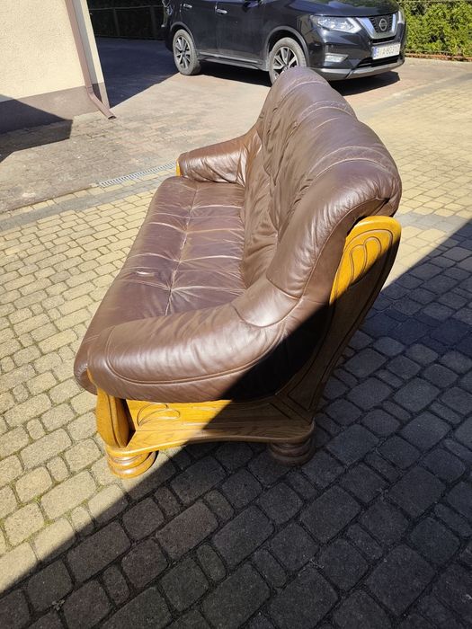 Skórzany fotel i skórzana sofa