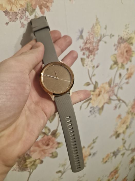 Смарт годинник garmin vivomove hr