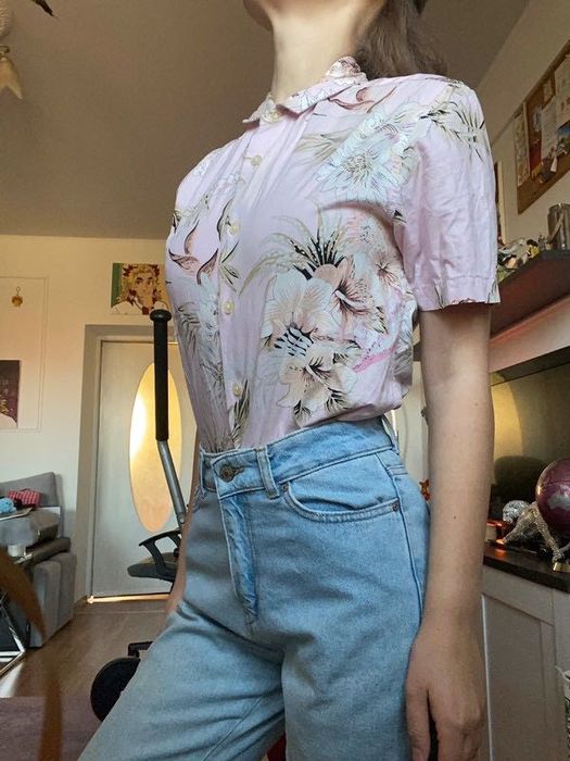 Różowa pudrowa bawełniana koszula w kwiaty xs cedar wood state