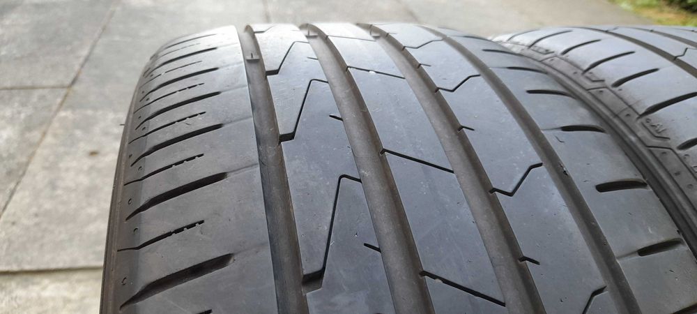 Opony letnie  Hankook  225/40 R18 W  XL FR          92W