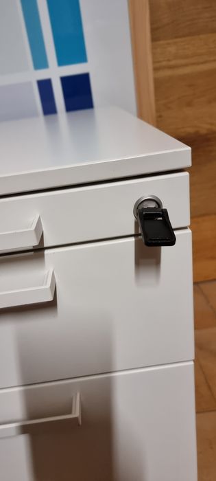 Mobile with long and deep drawers for office64553172742531122