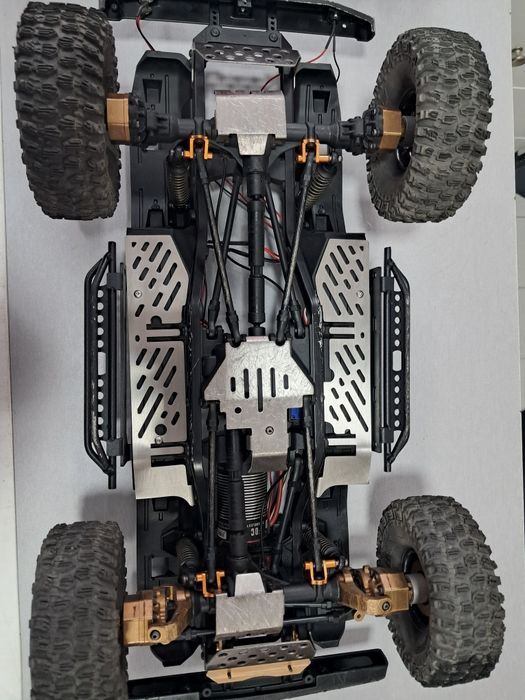 Usado Traxxas trx4 nissan terrano