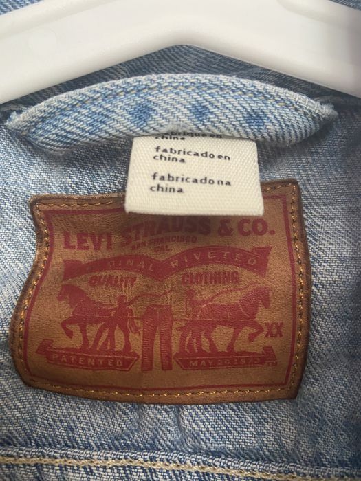 Levi’s kurtka jeansowa Trucker damska ripped