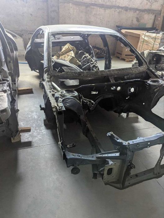 Кузовні частини Subaru Legacy 2015–2019 — четверті, перед, зад, пороги