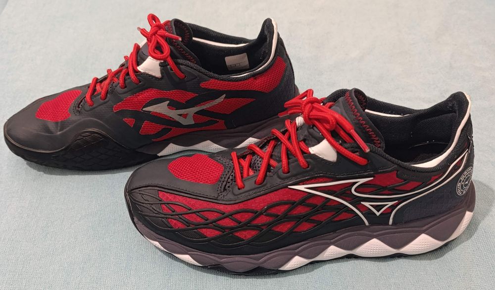 Mizuno Wave Enforce Tour