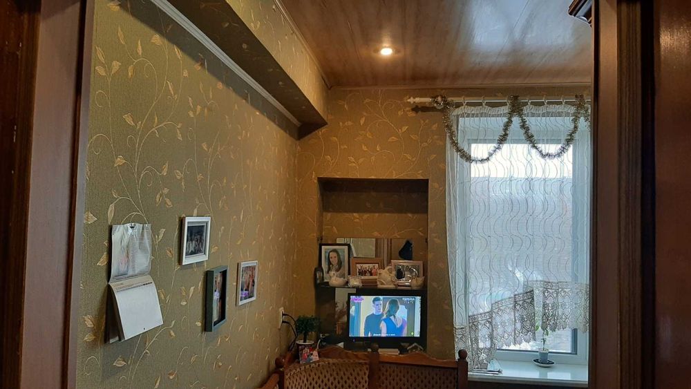 Продаж 3 кім кв. 84 м  50 тис.