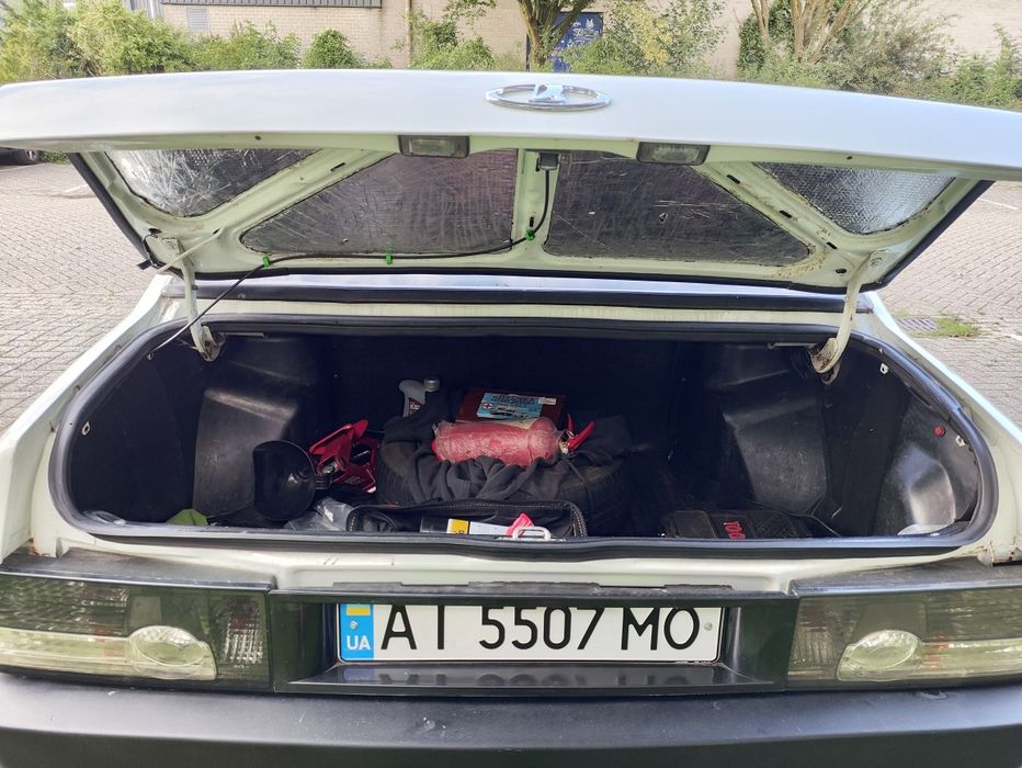 ВАЗ 21099. На газу. 1.5 двигун.