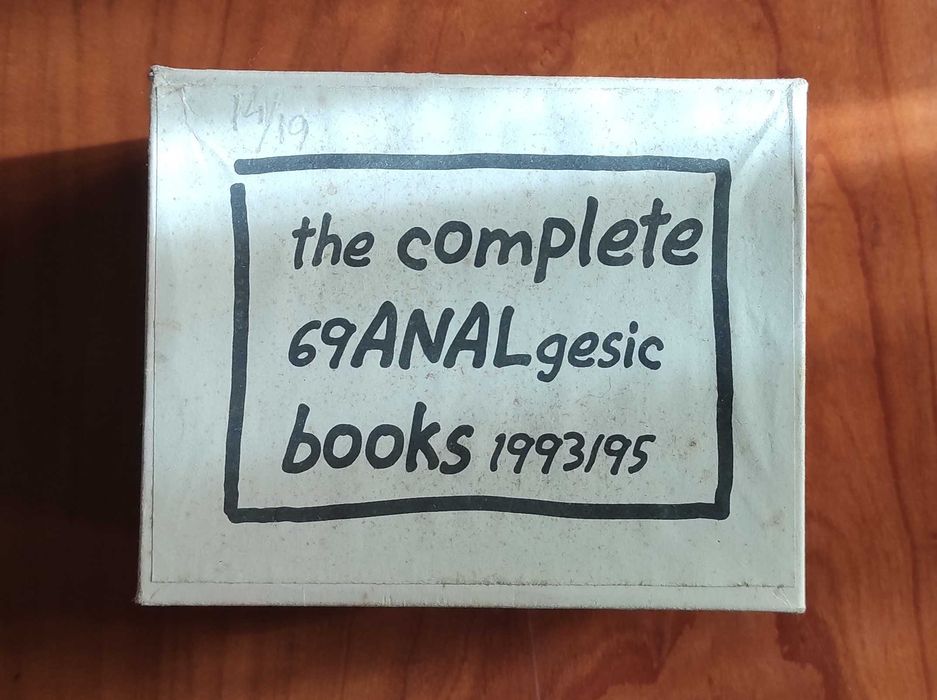 the complete 69ANALgesic books 1993/95. César Figueiredo