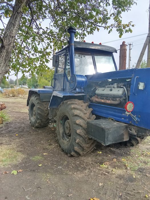 Продаю хтз т150 двигун ямз238