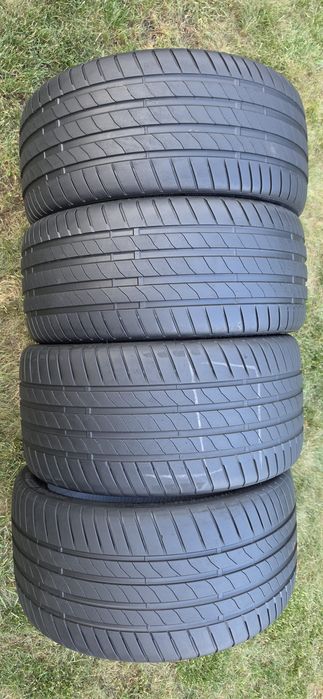 245/35/19. 265/30/19 Bridgestone lato