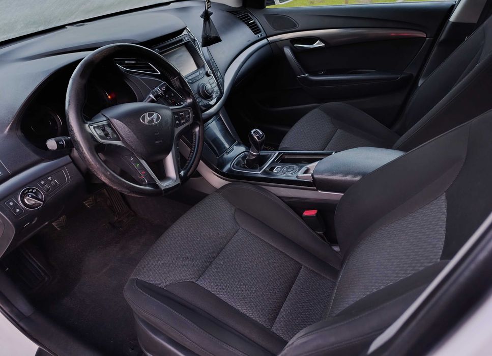 Hyundai i40 2012