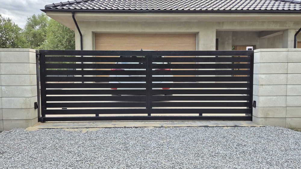 Montaż ogrodzeń panelowych/murowanych/betonowych