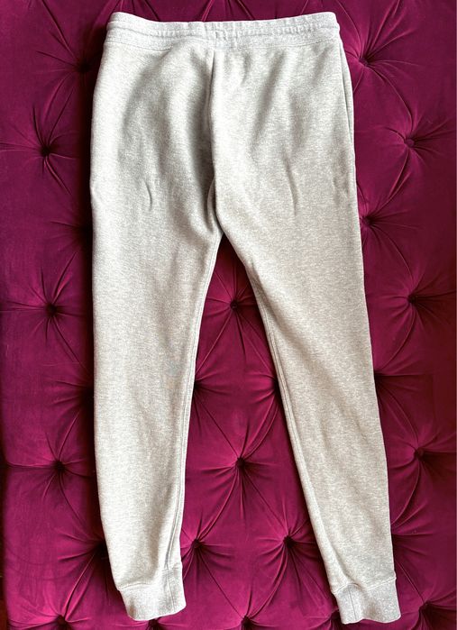 Szare ciepłe dresy slim fit Nike Track & Field