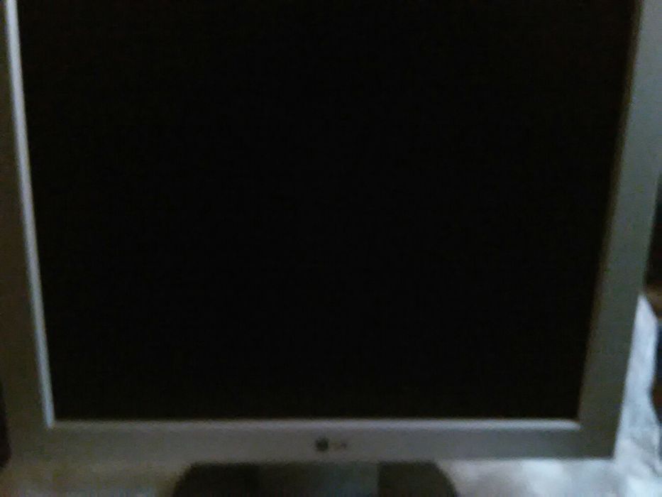 Мoнитор LG flatron L1733ssot