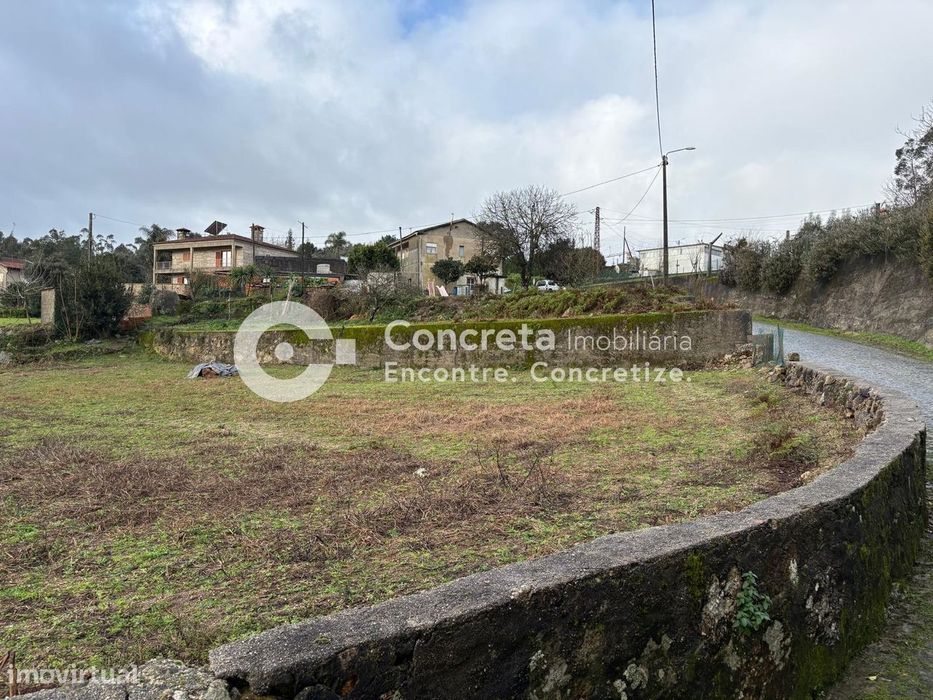 Terreno urbano para construção em Carreira, Barcelos — Carreira E Fonte Coberta, Braga