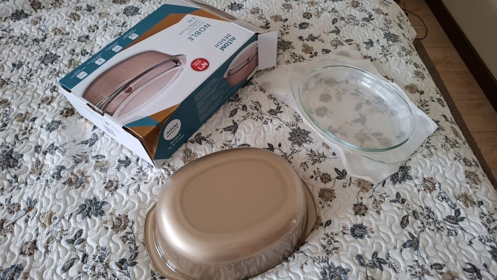 Naczynie żaroodporne szklane 3,5l  powłoka non-stick