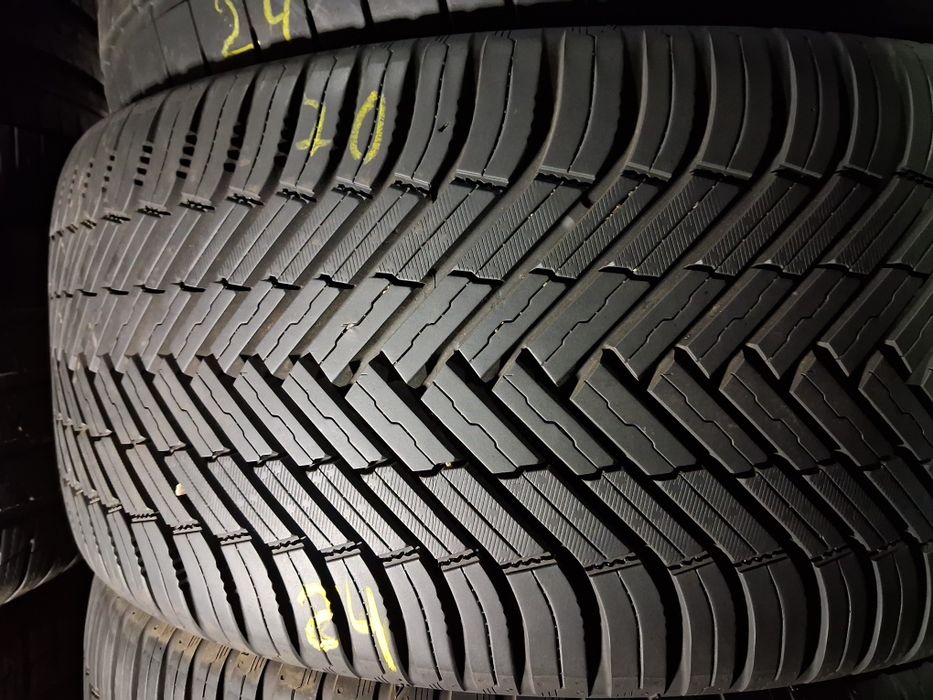 ШИНЫ Б/У 255/40 R19 Nexen NBlue 4Season 2