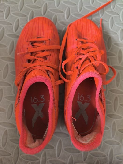 Korki Adidas Techfit pomarańczowe r.33/200mm