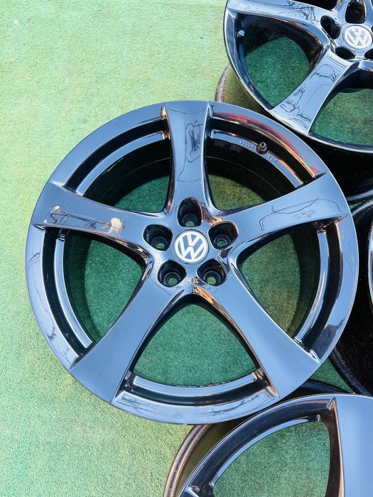 Диски 5/112 R18 VW Skoda Audi 8J ET-35 з датчиками тиску