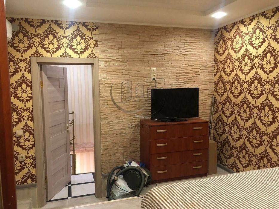 Здам 2 кімнатну квартиру (таунхаус), м. Холодна гора,