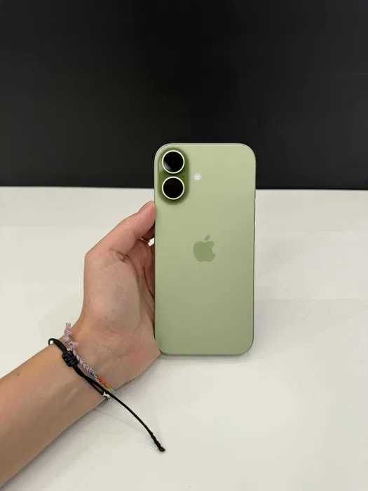 iPhone 17 256GB Sage – jak nowy! | 100%