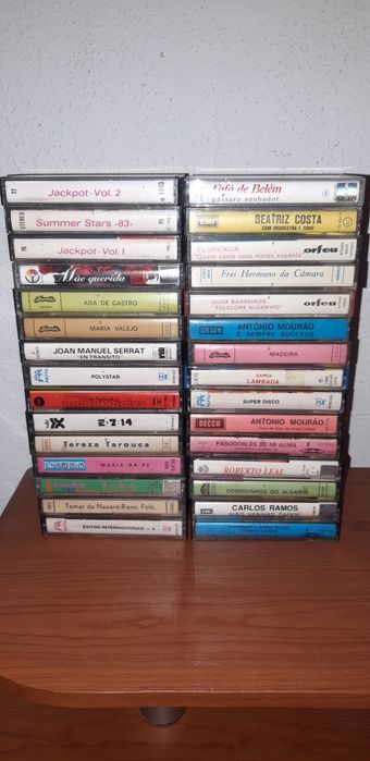 Cassetes e Discos Vinil