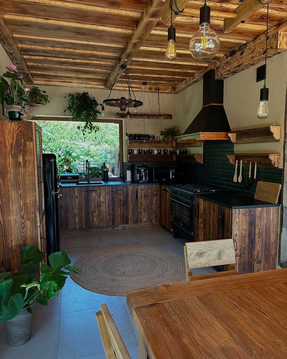 NA WYMIAR Deski ze starego drewna klimatyczne lamele ścienne i meblowe