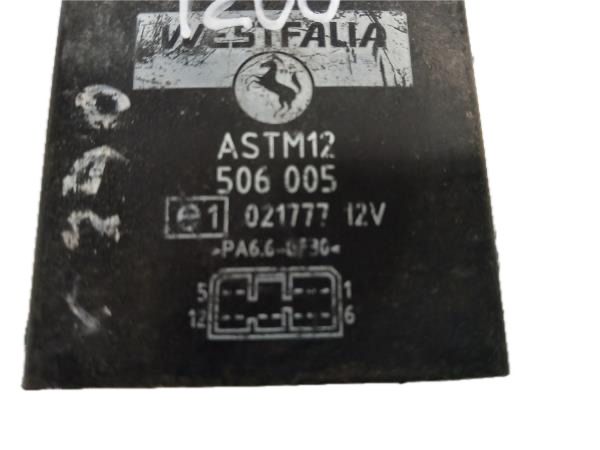 Módulo genérico VOLKSWAGEN Golf IV (1J1)