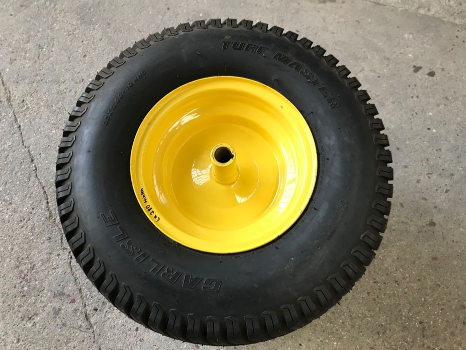 Opona + Felga Carlisle Turf Master 22x11.00-10 NHS John Deere Traktorek