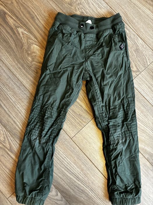 Spodnie rozmiar 128cm paka dla chlopca
