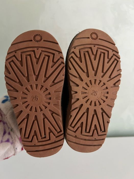 UGG 25 розмір наруральна шкіра і хутро