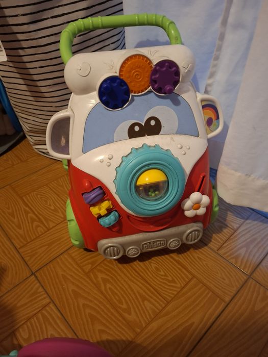 Varios brinquedos