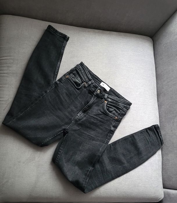Czarne rurki Zara 36