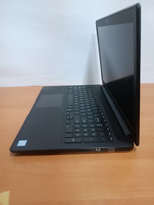 Ноутбук Тонкий DELL 3500 i5 8265 8 по 3.9Ghz 8GB D4 SSD 256GB