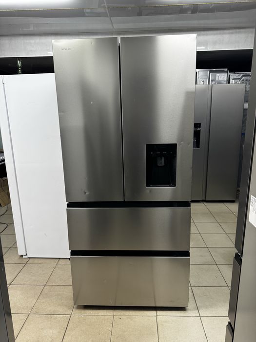 холодильник Cecotec Total NoFrost