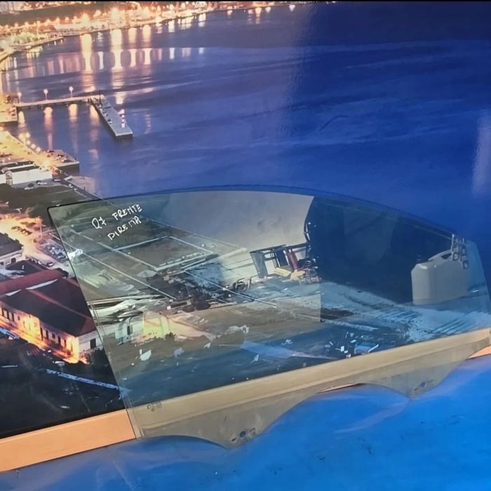 Vidro Porta Frente Direita Escuro Original Audi Q7 4L 2006+