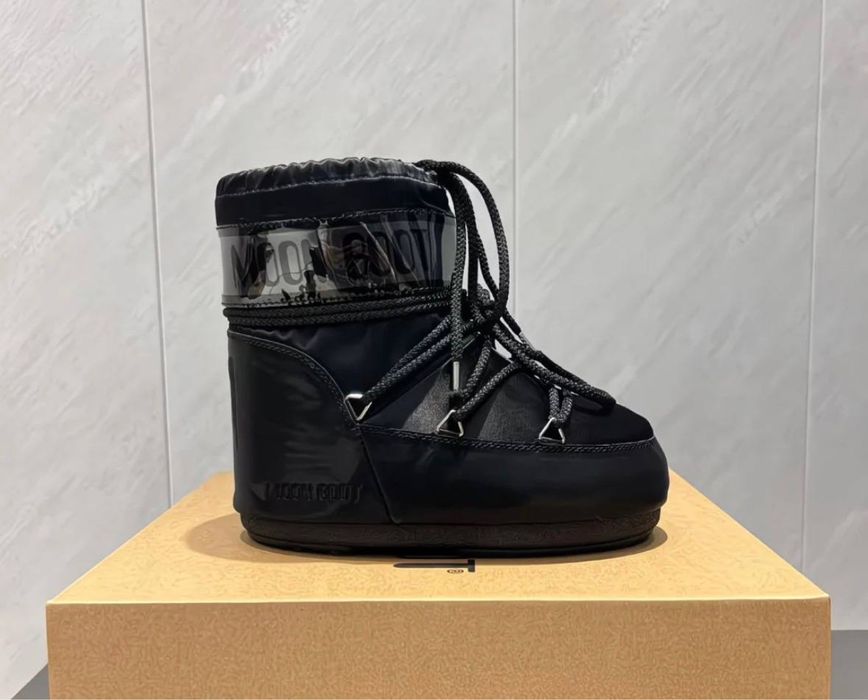 зимові Moon Boot