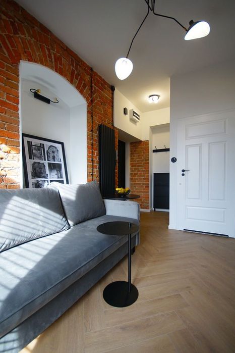 Mała Funkcjonalna kawalerka przy PANS