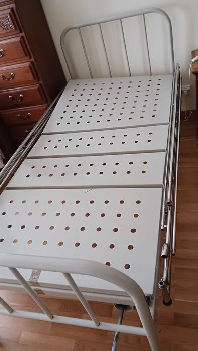 Cama Articulada Usada