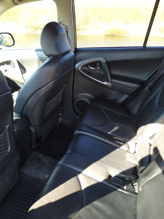 Тойота Рав4 2.2 д 2006р.