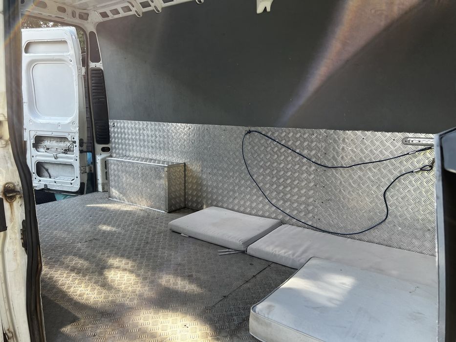 Transport przeprowadzki wynajem busa Fiat Ducato