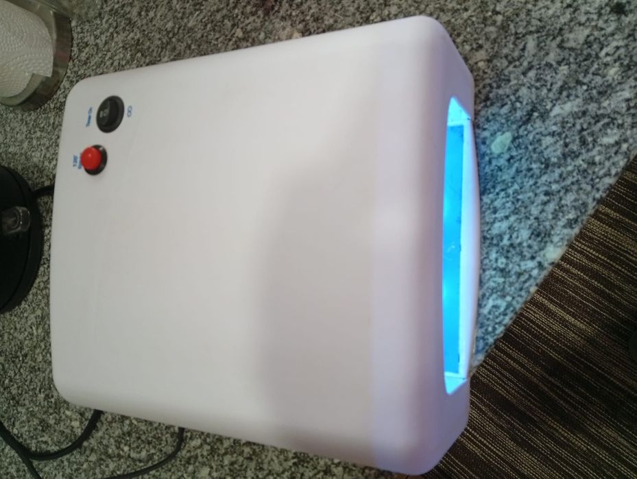 Vendo forno unhas de gel