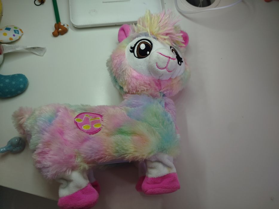 Tańcząca lama pets Alive