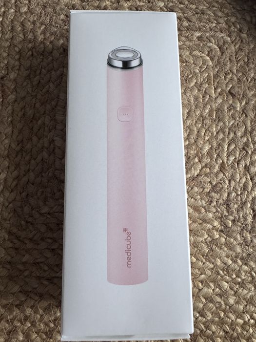 medicube Age-R Booster Pro Mini