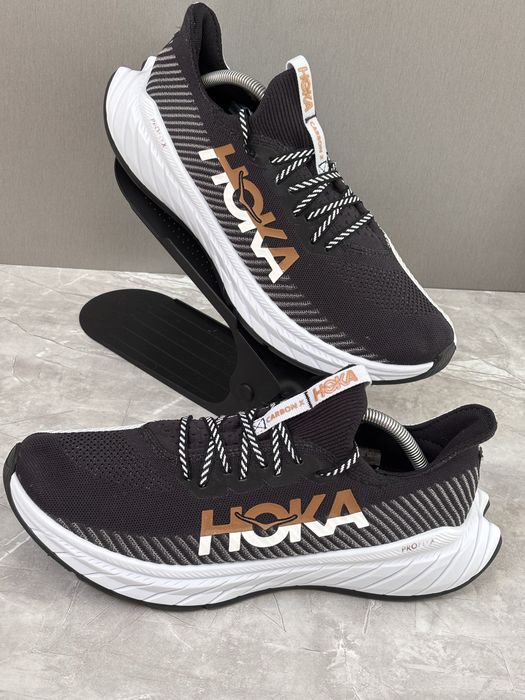 Hoka Carbon x 3