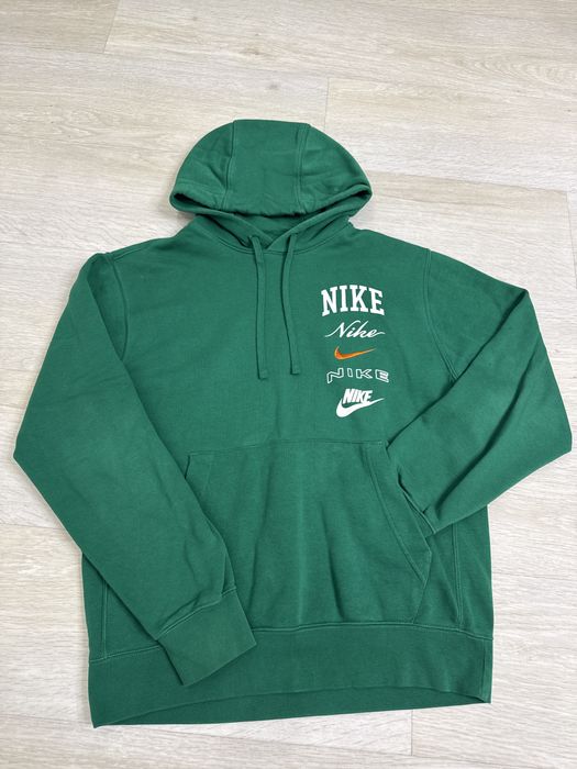 Кофта найк оригинал размер М