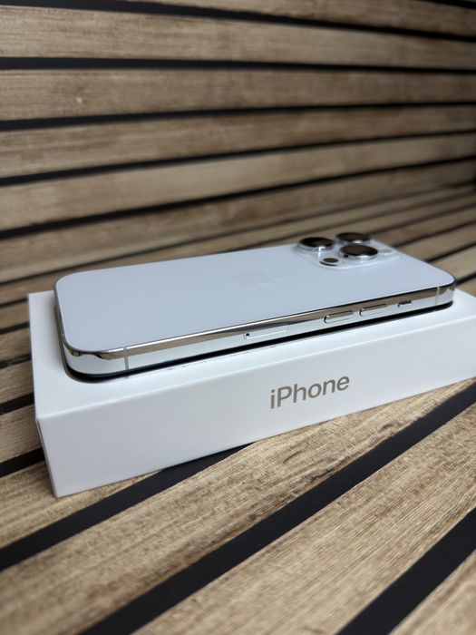 iPhone 14 Pro/Silver/90%/Rewewlcyjny Stan/Pełen Zestaw